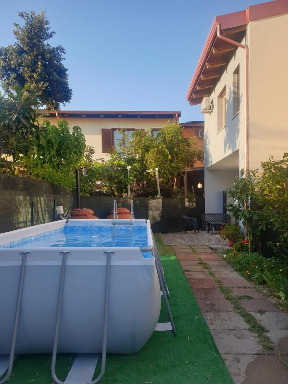 Domek Villa A 100Mt Dalla Spiaggia Capoterra Exterior foto